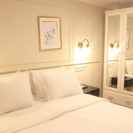 Moise House - Kosher Aparthotel 부쿠레슈티 외부 사진