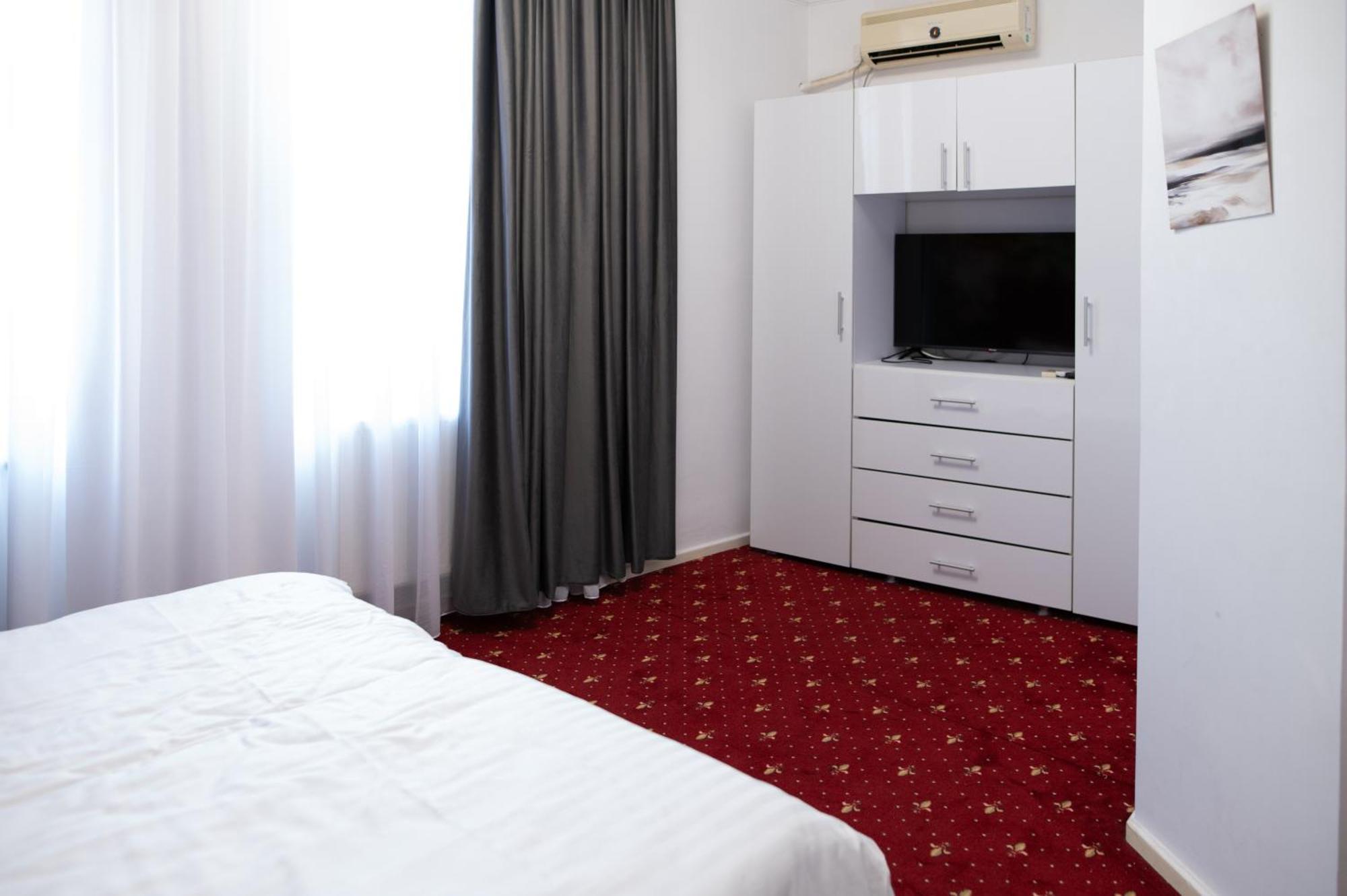 Moise House - Kosher Aparthotel 부쿠레슈티 외부 사진