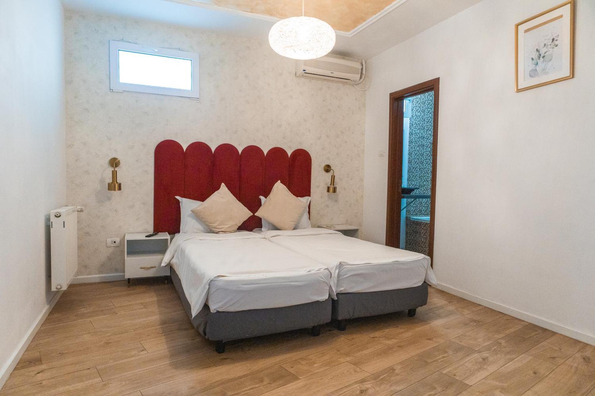 Moise House - Kosher Aparthotel 부쿠레슈티 외부 사진